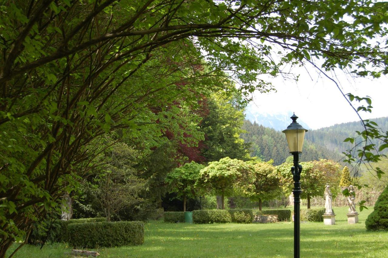Gloegglhof Bed & Breakfast Trofaiach Dış mekan fotoğraf